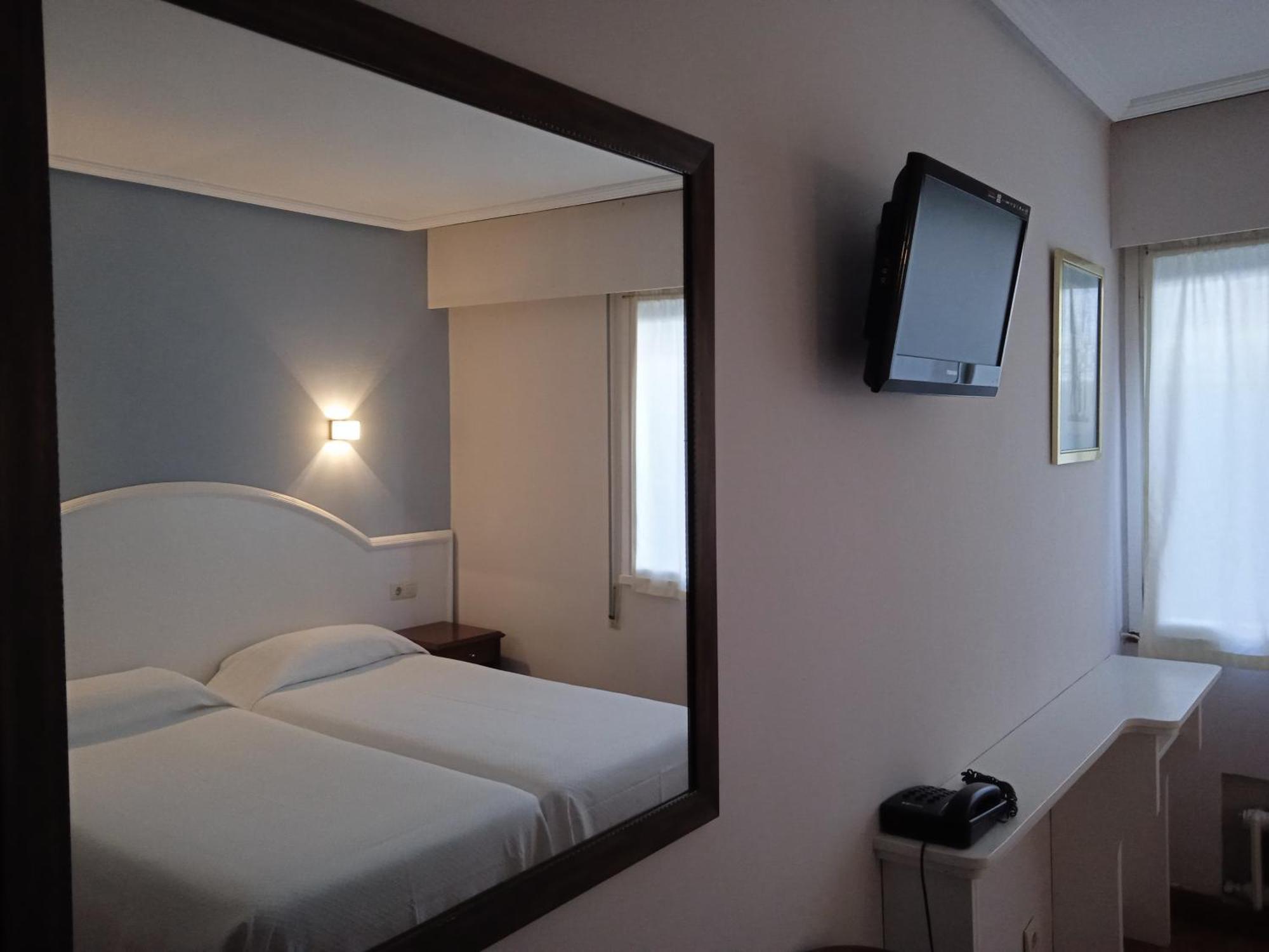 Hotel Sablon Llanes Exterior photo