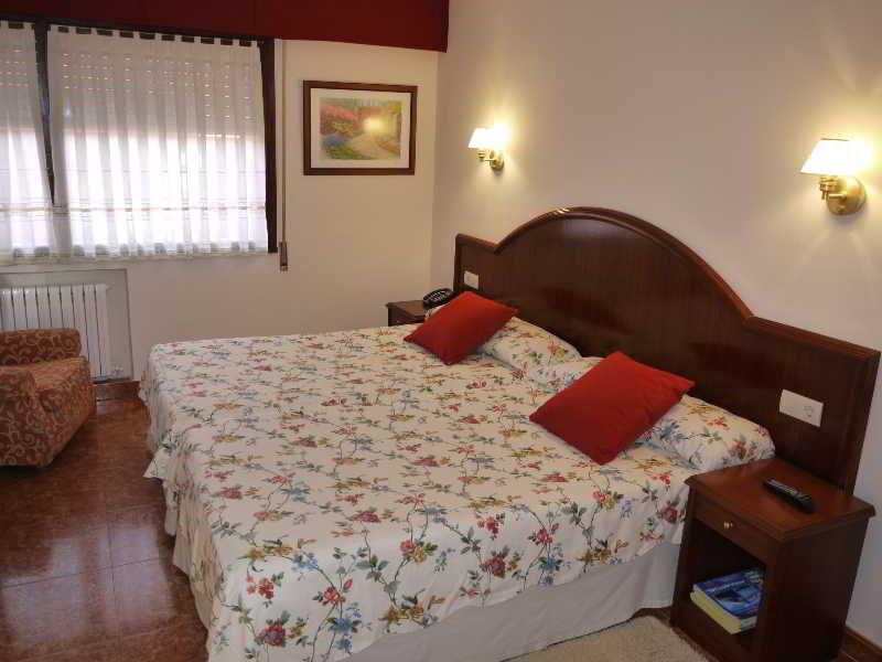 Hotel Sablon Llanes Exterior photo
